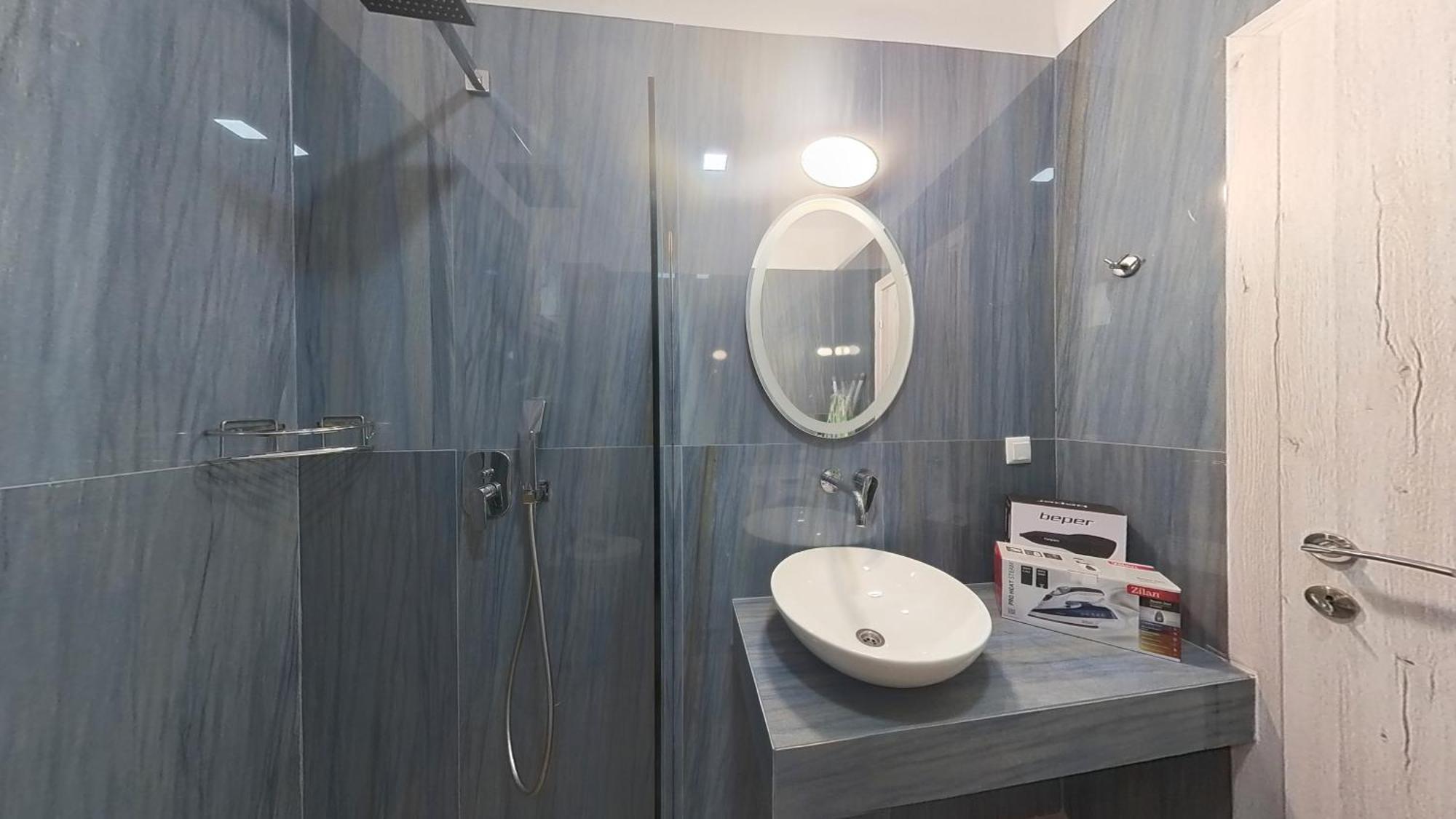 Sidus Condos Veria  Buitenkant foto